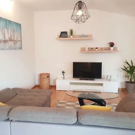 Apartment Apartman Marino Kastela